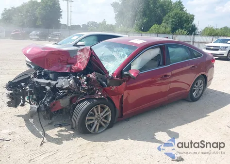 2015 Hyundai Sonata Se z USA, uszkodzony, nr VIN 5NPE24AF7FH145672